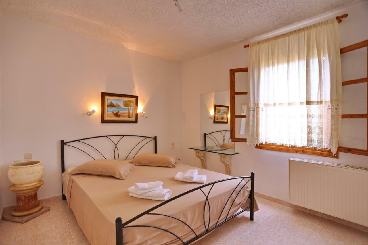 Marlitsis Apartments & Studios Скопелос Екстер'єр фото