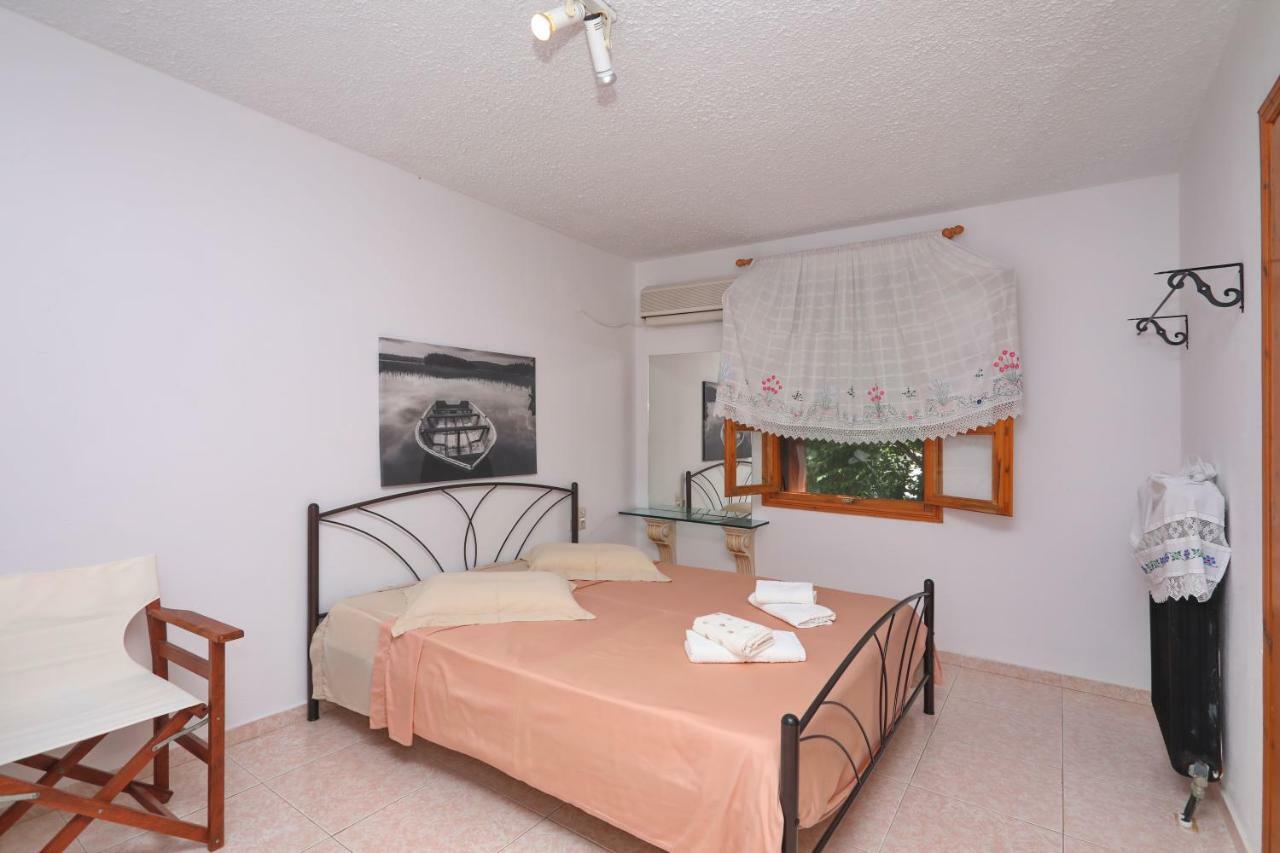 Marlitsis Apartments & Studios Скопелос Екстер'єр фото